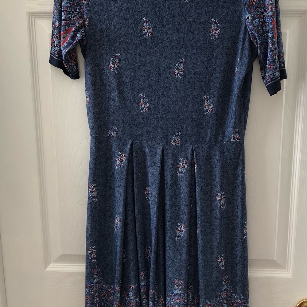 PrettyLittleThing Juniors Size M Stretch Pullover Dress Paisley Floral